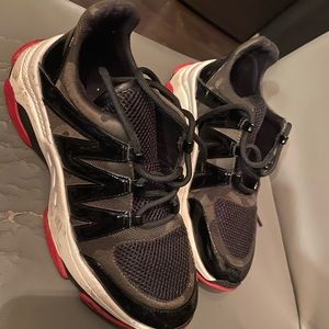 Steve Madden “dad” sneakers